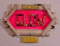 127 GLOW ROCKS 851.57